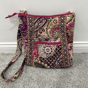 Vera Bradley Very Berry Paisley Retired Hipster Crossbody Handbag‎ Purse